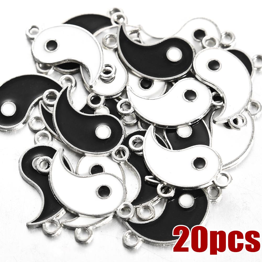 DIY Tai Chi Small Pendant Retro Simple Metal Charms Necklace Bracelet Making Pendants Alloy Jewelry Accessories Ornaments Parts
DIY Tai Chi Small Pendant Retro Simple Metal Charms Necklace Bracelet Making Pendants Alloy Jewelry Accessories Ornaments Parts