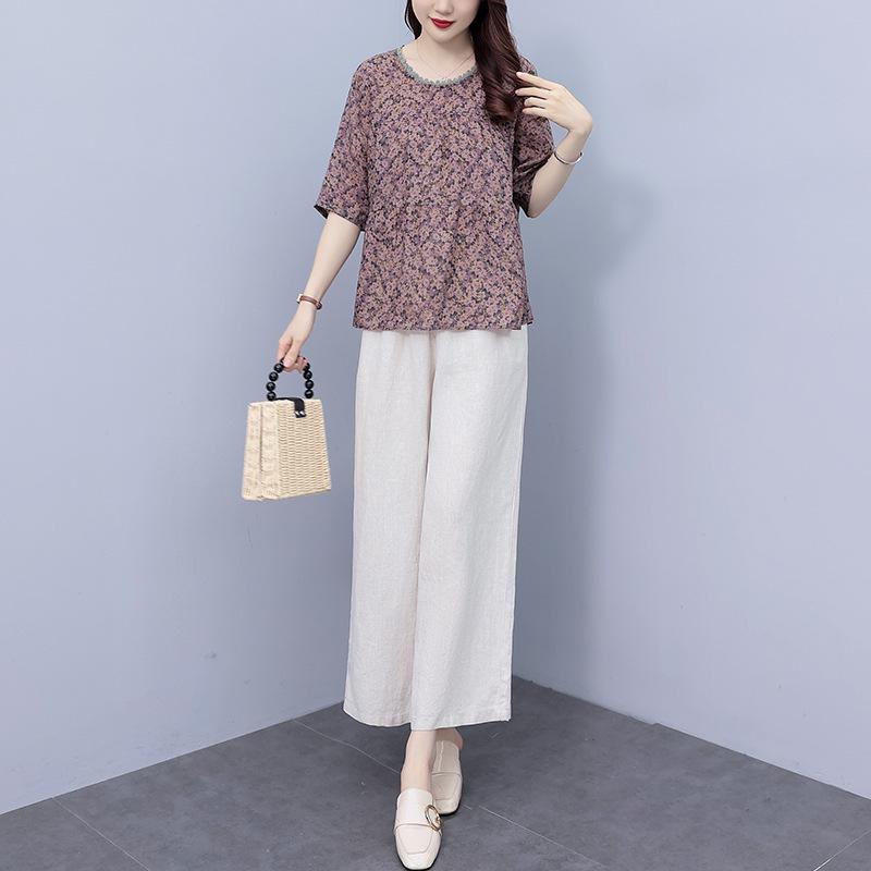 Women s Plus Size Floral Ramie Two-Piece Summer Set - 2025 New Casual Style for Middle-Aged Moms XXL
Women s Plus Size Floral Ramie Two-Piece Summer Set - 2025 New Casual Style for Middle-Aged Moms XXL