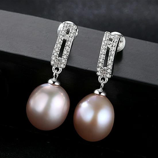 PAG&MAG Pearl Stud Earrings: S925 Sterling Silver, 3A Zircon, 9 Freshwater Pearls 925 Silver фиолетовый
PAG&MAG Pearl Stud Earrings: S925 Sterling Silver, 3A Zircon, 9 Freshwater Pearls 925 Silver фиолетовый