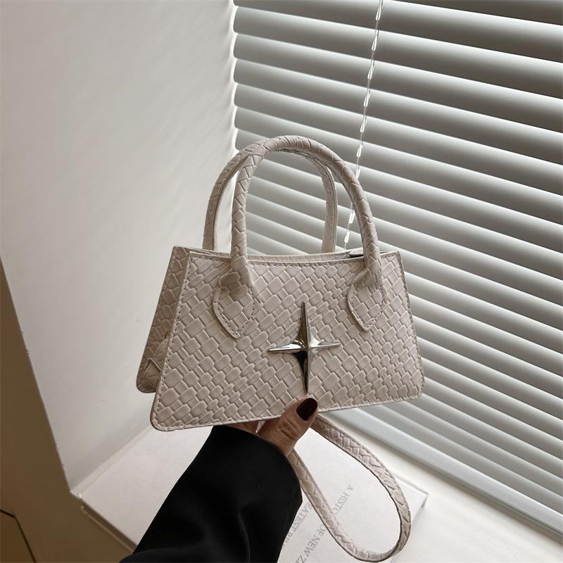 Сумка-мессенджер для通勤, продвинутая, новая, простая, модная, атмосферная, на плечо, маленькая квадратная сумка, женская белый
Сумка-мессенджер для通勤, продвинутая, новая, простая, модная, атмосферная, на плечо, маленькая квадратная сумка, женская белый