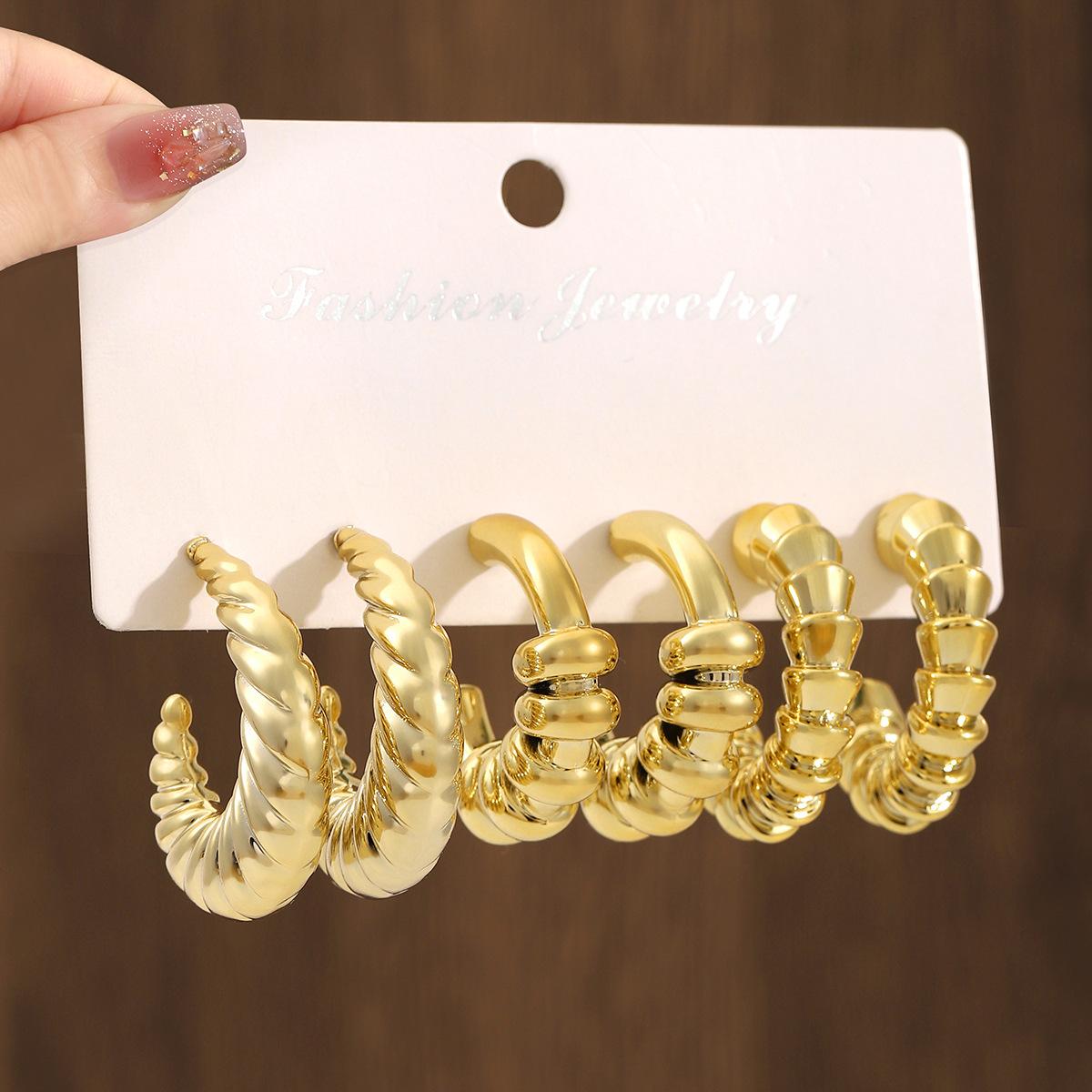 New resin earrings set, European and American ins style creative personalized geometric twist combination earrings
New resin earrings set, European and American ins style creative personalized geometric twist combination earrings