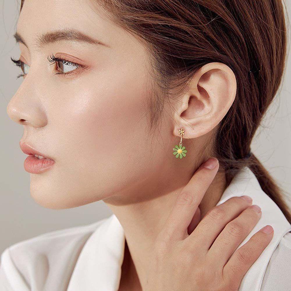 Butterfly Asymmetrical Earring Dangle Earrings Women Stud Earrings Flowers Earrings Korean Ear Stud
Butterfly Asymmetrical Earring Dangle Earrings Women Stud Earrings Flowers Earrings Korean Ear Stud
