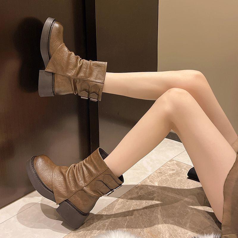 Autumn and winter new women s shoes casual zippers pile up thick-soled Martin boots European and American fashion trends increase height and th 35 чорний
Autumn and winter new women s shoes casual zippers pile up thick-soled Martin boots European and American fashion trends increase height and th 35 чорний