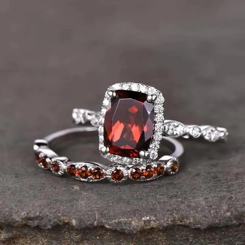 Huitan Brilliant Red CZ 2Pcs Rings Set Sparkling Attractive Finger Accessories for Wedding Creative Gorgeous Engagement Zircon 6
Huitan Brilliant Red CZ 2Pcs Rings Set Sparkling Attractive Finger Accessories for Wedding Creative Gorgeous Engagement Zircon 6