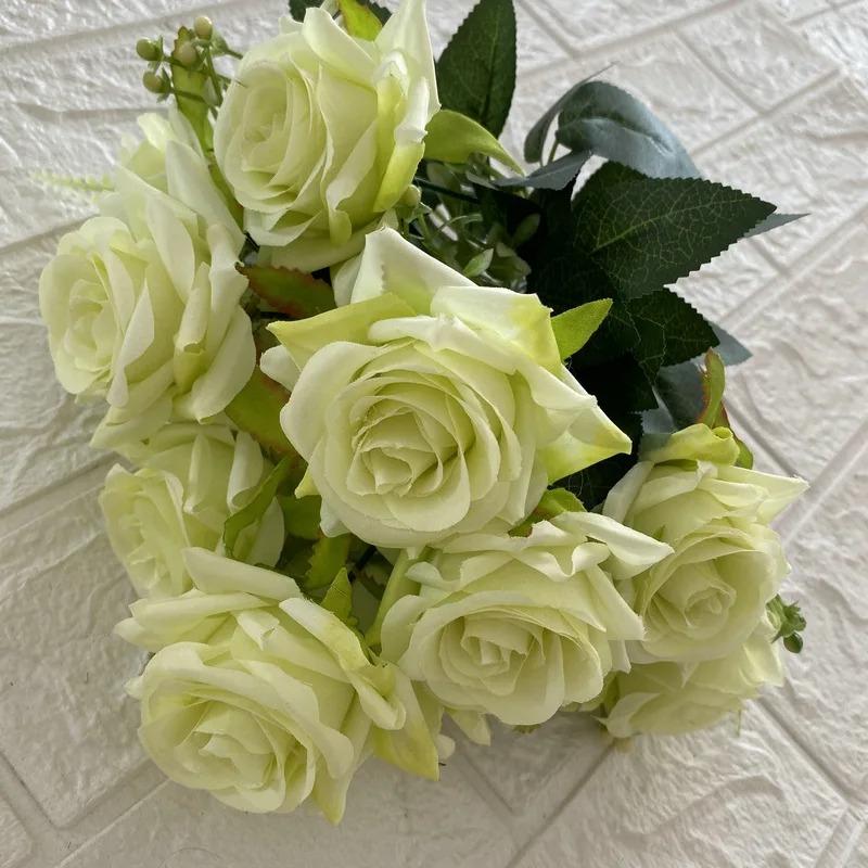 4pcs Silk Fake Flowers Artificial 12 Head Golden Horn Roses Bouquet Hotel Decoration Red Flower Simulation Rose Hall Decorative зелёный
4pcs Silk Fake Flowers Artificial 12 Head Golden Horn Roses Bouquet Hotel Decoration Red Flower Simulation Rose Hall Decorative зелёный