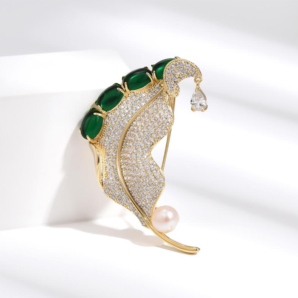 Броши для пожилых людей, брошь в виде цветка, листа, булавки для женщин, костюм, подвеска, модные броши, ювелирные изделия золотой
Броши для пожилых людей, брошь в виде цветка, листа, булавки для женщин, костюм, подвеска, модные броши, ювелирные изделия золотой