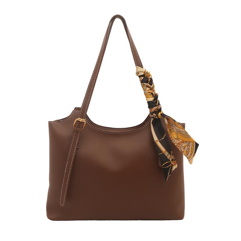 Summer new fashionable largecapacity retro casual versatile commuting to work single shoulder underarm tote bag women
Summer new fashionable largecapacity retro casual versatile commuting to work single shoulder underarm tote bag women