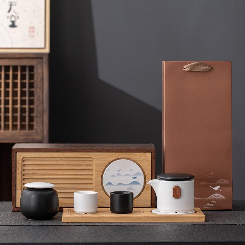 Ценность с маленьким чайным подносом Чайный набор Кунг-фу Бизнес Ценные бумаги Предприятие Компания Высококлассные подарки
Ценность с маленьким чайным подносом Чайный набор Кунг-фу Бизнес Ценные бумаги Предприятие Компания Высококлассные подарки