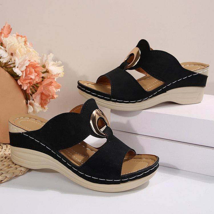 Сшитый низ простые повседневные танкетки металлические шлепанцы женские шлепанцы 43 чёрный
Сшитый низ простые повседневные танкетки металлические шлепанцы женские шлепанцы 43 чёрный