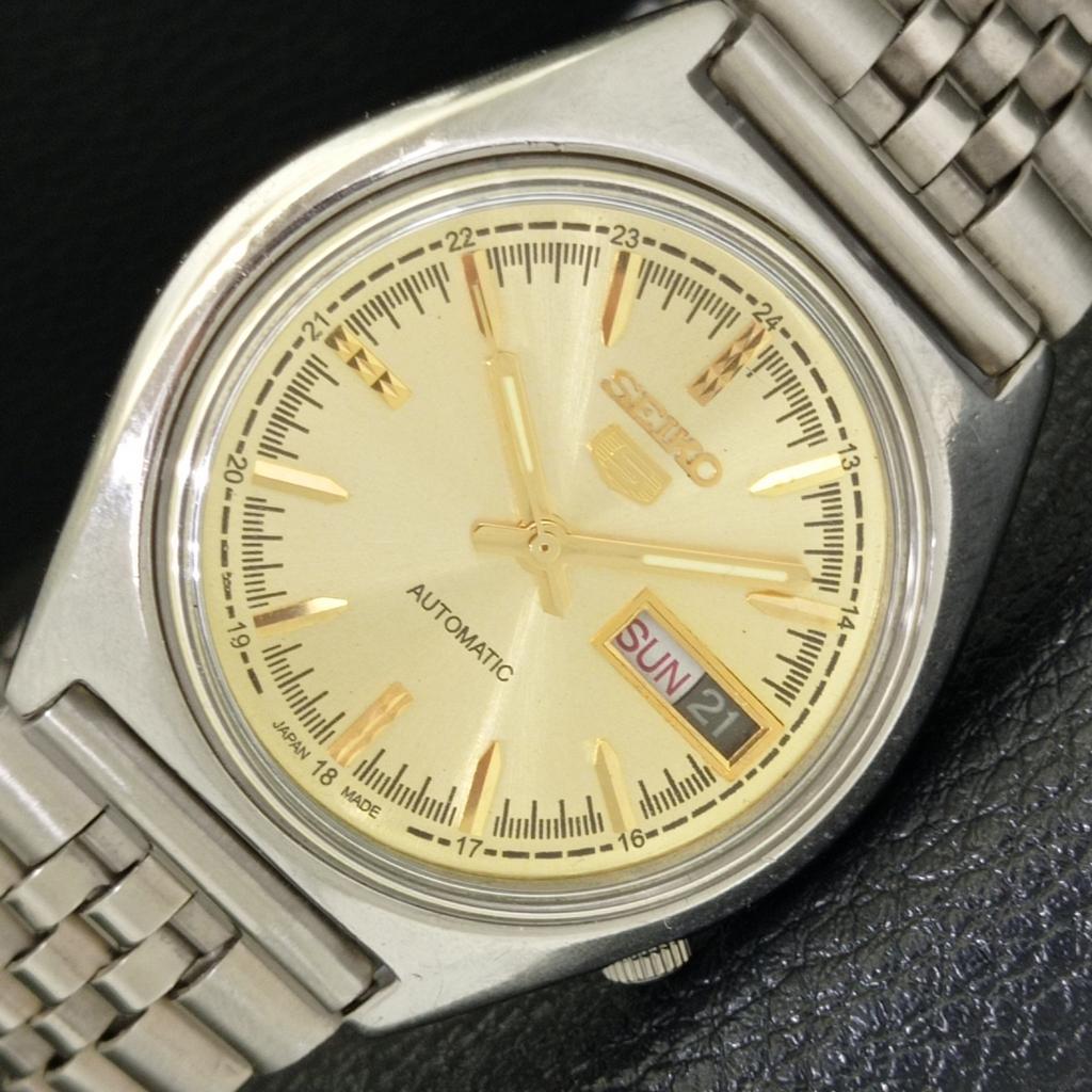 ПОДЛИННЫЕ ВИНТАЖНЫЕ МУЖСКИЕ ЧАСЫ SEIKO 5 AUTOMATIC 6119C ЯПОНИЯ С ЗОЛОТИСТЫМ ЦИФЕРБЛАТОМ a500108-2 R151a-a500108
ПОДЛИННЫЕ ВИНТАЖНЫЕ МУЖСКИЕ ЧАСЫ SEIKO 5 AUTOMATIC 6119C ЯПОНИЯ С ЗОЛОТИСТЫМ ЦИФЕРБЛАТОМ a500108-2 R151a-a500108