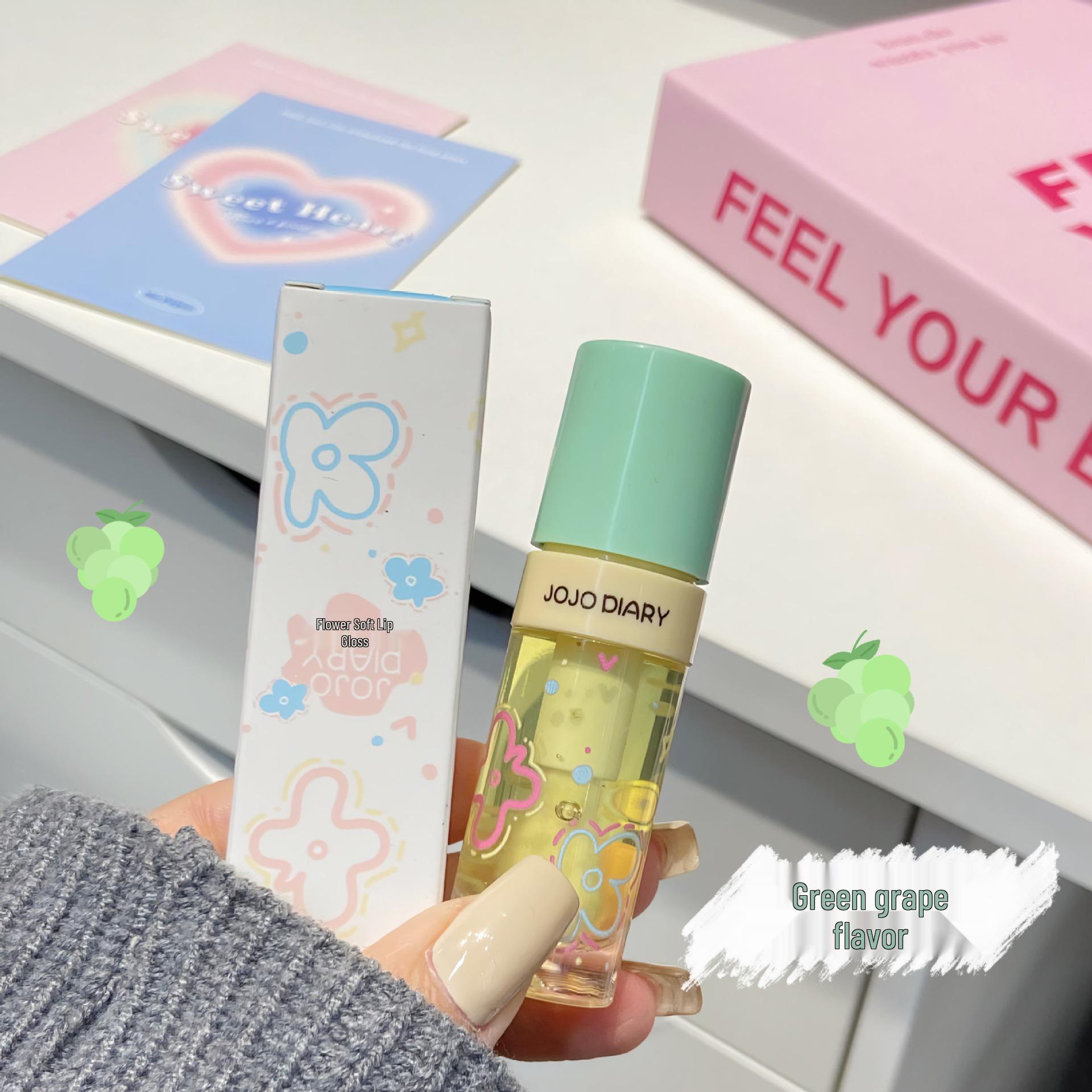 Jiujiu Diary Увлажняющее масло для губ: Увлажняющий, Прозрачный блеск, Смягчает морщинки на губах и Придает водянистое сияние. виноградный/зелёный
Jiujiu Diary Увлажняющее масло для губ: Увлажняющий, Прозрачный блеск, Смягчает морщинки на губах и Придает водянистое сияние. виноградный/зелёный