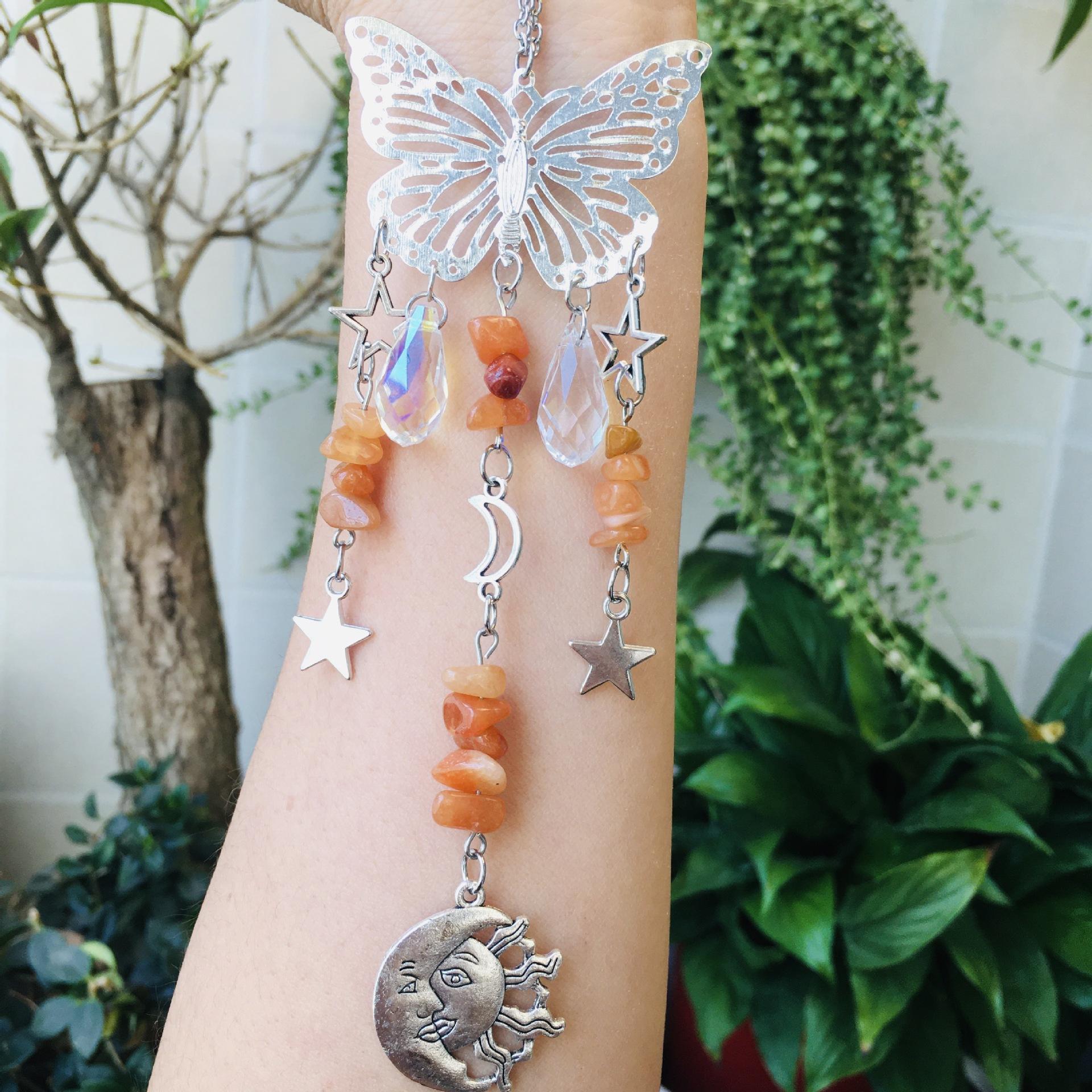 Crystals Wind Chime Star Moon Butterfly Hanging Ornament Sun Catcher Diamond Prisms Rainbow Maker Pendant Home Garden Decor Quality
Crystals Wind Chime Star Moon Butterfly Hanging Ornament Sun Catcher Diamond Prisms Rainbow Maker Pendant Home Garden Decor Quality