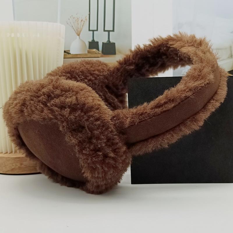 Rabbit Fur Plush Ear Muffs: Fashionable Winter Ear Protection for Cycling, Cold, and Anti-Freeze Conditions. Perfect for Outdoor Warmth.
Rabbit Fur Plush Ear Muffs: Fashionable Winter Ear Protection for Cycling, Cold, and Anti-Freeze Conditions. Perfect for Outdoor Warmth.