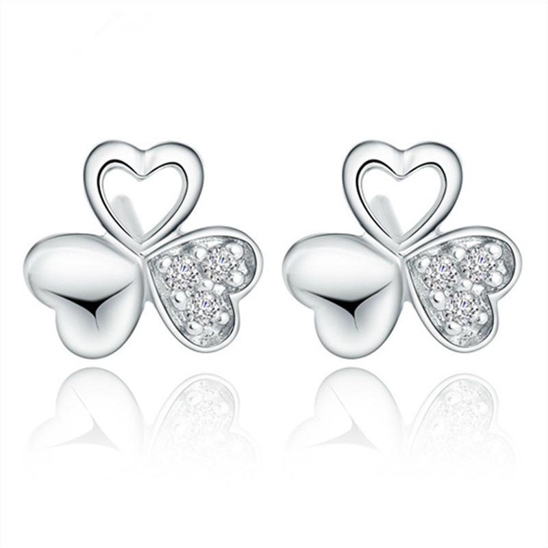 Sterling Silver Clover Temperament Zircon Stud Earrings High-End Love Earrings Women S Simple Fashion Silver Jewelry 925 silver
Sterling Silver Clover Temperament Zircon Stud Earrings High-End Love Earrings Women S Simple Fashion Silver Jewelry 925 silver