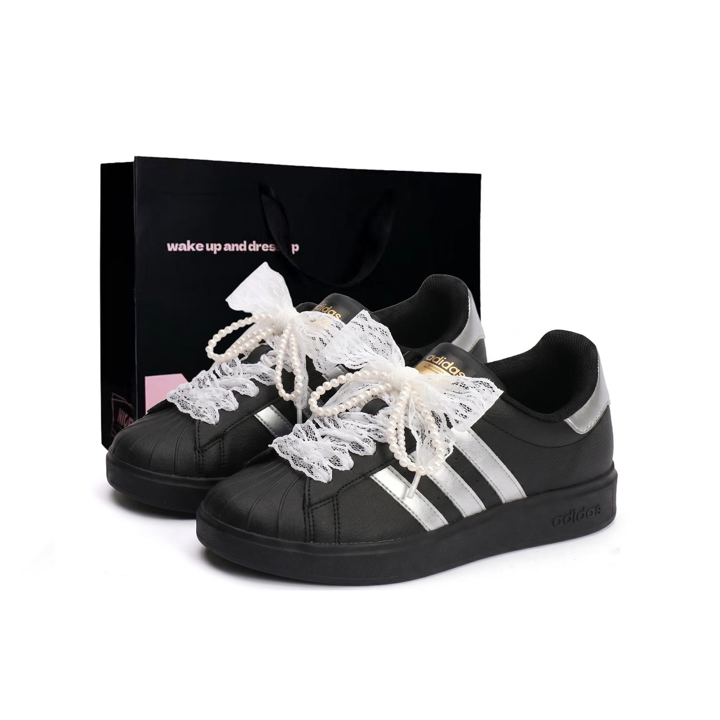 Adidas STREETTALK Coverage Slip Resistant Cushioning Low top Skateboard Shoes Unisex Black Silver JP8276(Team59-SBOX) 40
Adidas STREETTALK Coverage Slip Resistant Cushioning Low top Skateboard Shoes Unisex Black Silver JP8276(Team59-SBOX) 40