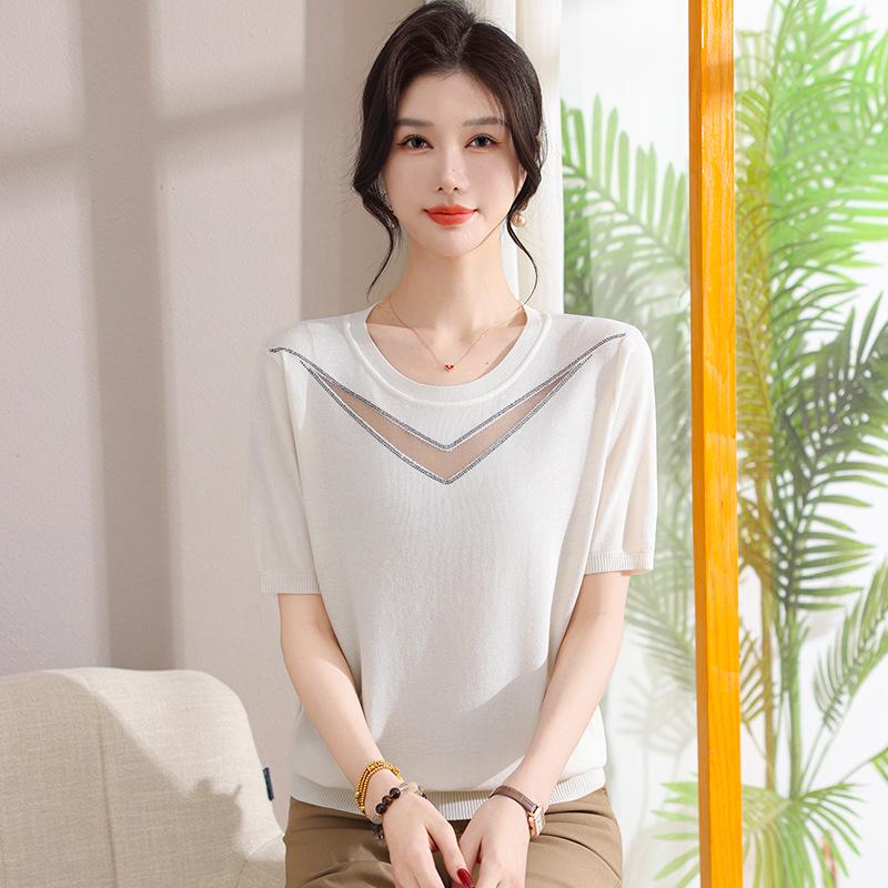 Versatile Mesh Patchwork Top for Elegant Mid-Aged and Elderly Women - Slimming & Cool Fabric 115 (53-60 kg) бежевий
Versatile Mesh Patchwork Top for Elegant Mid-Aged and Elderly Women - Slimming & Cool Fabric 115 (53-60 kg) бежевий
