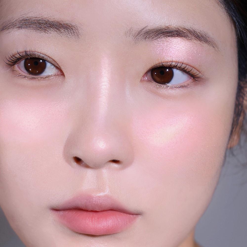 espoir Strobing Highlighter 8g 07 Rubymoon
espoir Strobing Highlighter 8g 07 Rubymoon