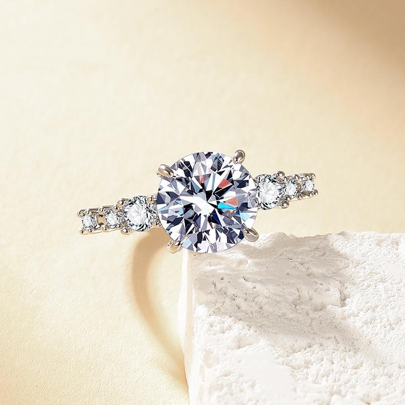 TK Live 2 Carat Faux Moissanite Women s Ring - Elegant Fashion Statement Adjustable
TK Live 2 Carat Faux Moissanite Women s Ring - Elegant Fashion Statement Adjustable