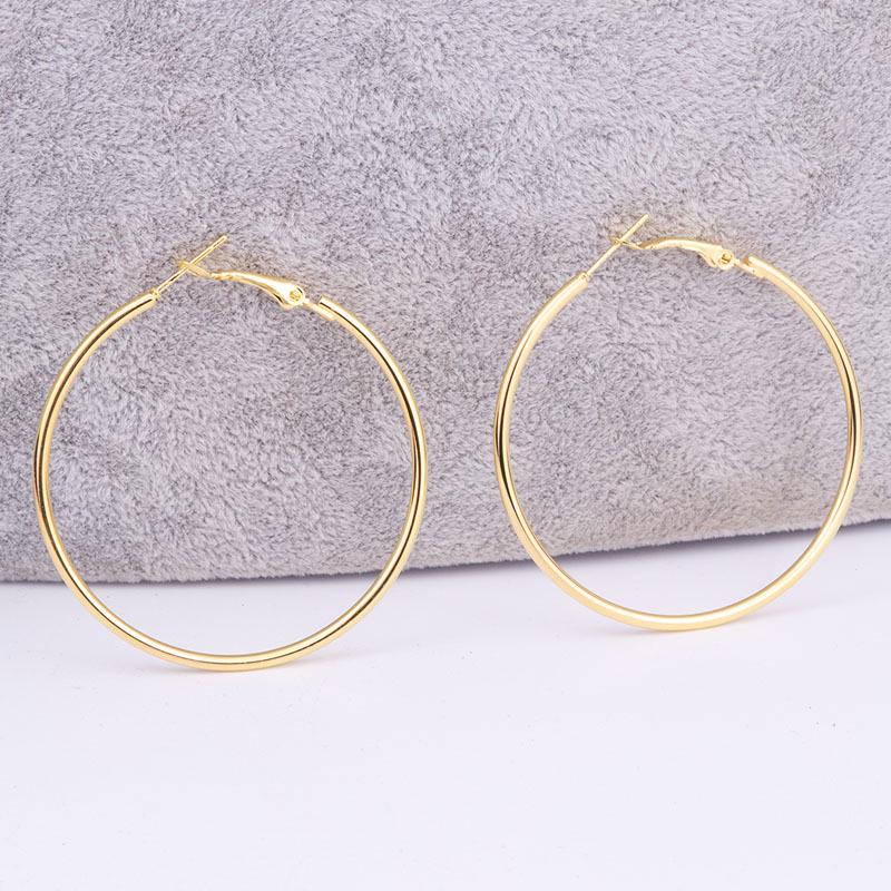 30-100mm Exaggerated Big Smooth Circle Hoop Earrings for Women Aros Simple Round Loop Ear Wedding Jewelry Brincos Cool Gift 30mm
30-100mm Exaggerated Big Smooth Circle Hoop Earrings for Women Aros Simple Round Loop Ear Wedding Jewelry Brincos Cool Gift 30mm