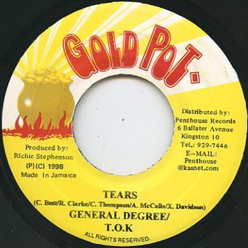 7inch Record GENERAL DEGREE, T.O.K. - Tears NONE Gold Pot 1998 Jamaica Reggae, Ska & Dub Used
7inch Record GENERAL DEGREE, T.O.K. - Tears NONE Gold Pot 1998 Jamaica Reggae, Ska & Dub Used