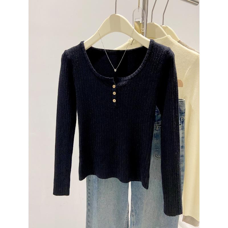 Button half-open round neck thin long-sleeved bottomed knitted sweater women s autumn and winter new solid color versatile thin top L чорний
Button half-open round neck thin long-sleeved bottomed knitted sweater women s autumn and winter new solid color versatile thin top L чорний