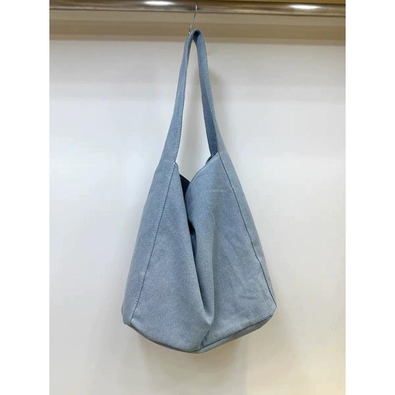 Large-capacity, Laid-back, Fashionable and Versatile Tote Bag for Commuting To Work
Large-capacity, Laid-back, Fashionable and Versatile Tote Bag for Commuting To Work