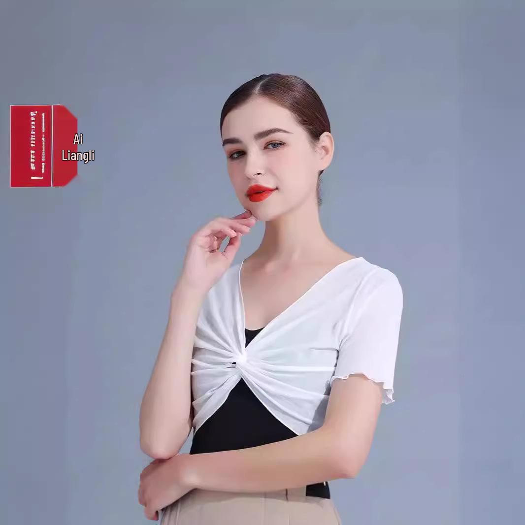 French Style Summer Shawl: Sun Protection Mesh Cardigan for Dresses - Short Sleeve Vest Top One Size 80-130
French Style Summer Shawl: Sun Protection Mesh Cardigan for Dresses - Short Sleeve Vest Top One Size 80-130