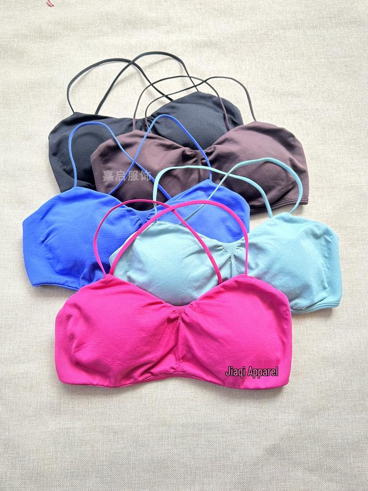 Seamless Thin Strap High Elastic Yoga Tank Top & Sports Bra Small
Seamless Thin Strap High Elastic Yoga Tank Top & Sports Bra Small