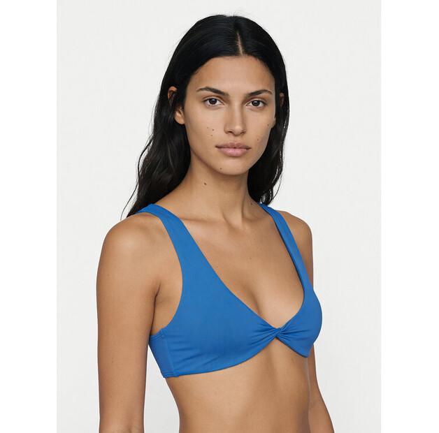 Топ от бикини Billabong Sol Searcher EU l_12
Топ от бикини Billabong Sol Searcher EU l_12