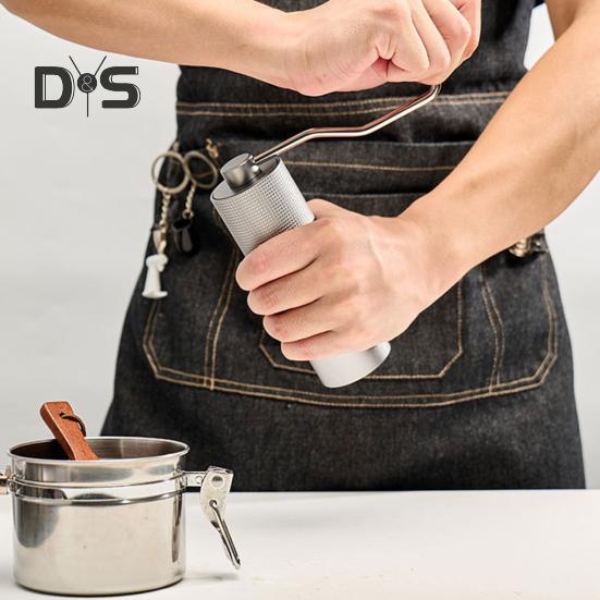 Практичная ручная кофемолка. Легко чистится. Полезные принадлежности для приготовления кофе с ручным управлением. серый
Практичная ручная кофемолка. Легко чистится. Полезные принадлежности для приготовления кофе с ручным управлением. серый