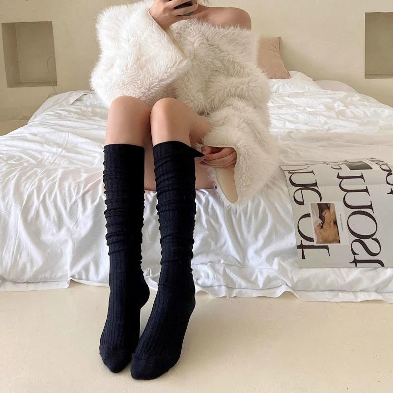 1pair Women Knitted Long Socks Boot Solid Thigh Stocking Skinny Casual Cotton Over Knee-High Fashion Ins Female Long Knee Sock One Size чёрный
1pair Women Knitted Long Socks Boot Solid Thigh Stocking Skinny Casual Cotton Over Knee-High Fashion Ins Female Long Knee Sock One Size чёрный