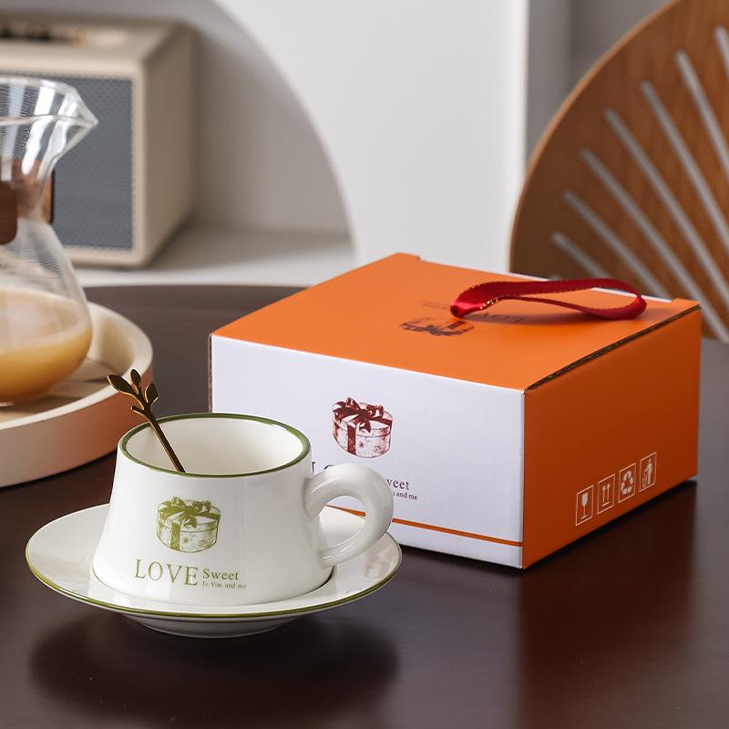 Retro coffee cup and saucer set, premium ceramic mug with gift, high value ins style afternoon teacup 300
Retro coffee cup and saucer set, premium ceramic mug with gift, high value ins style afternoon teacup 300