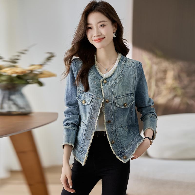 Трендовая новая выстиранная и состаренная джинсовая толстовка с коротким рукавом, женская маленькая приталенная куртка, весна и осень 3XL
Трендовая новая выстиранная и состаренная джинсовая толстовка с коротким рукавом, женская маленькая приталенная куртка, весна и осень 3XL