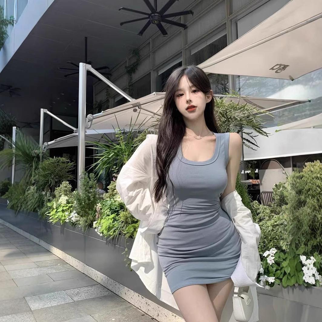 Women s Blue Sleeveless Bodycon Mini Dress - Summer Style, Pleated Waist, Sexy Hip Wrap Small
Women s Blue Sleeveless Bodycon Mini Dress - Summer Style, Pleated Waist, Sexy Hip Wrap Small
