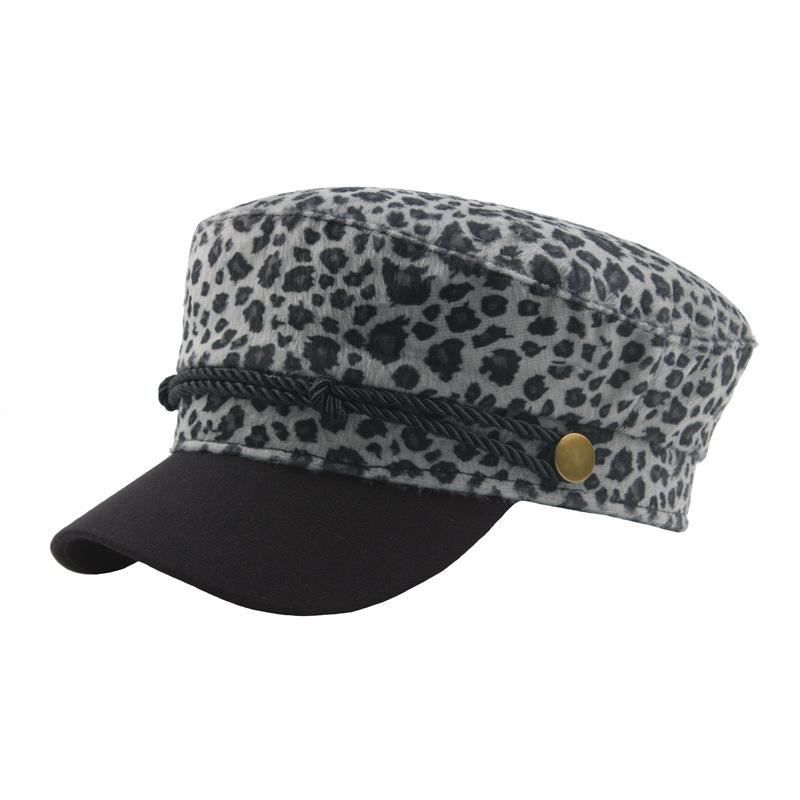New Han-style leopard-print trendy baseball cap for children, suitable for autumn and winter, retro flat-top hat світло-сірий колір
New Han-style leopard-print trendy baseball cap for children, suitable for autumn and winter, retro flat-top hat світло-сірий колір