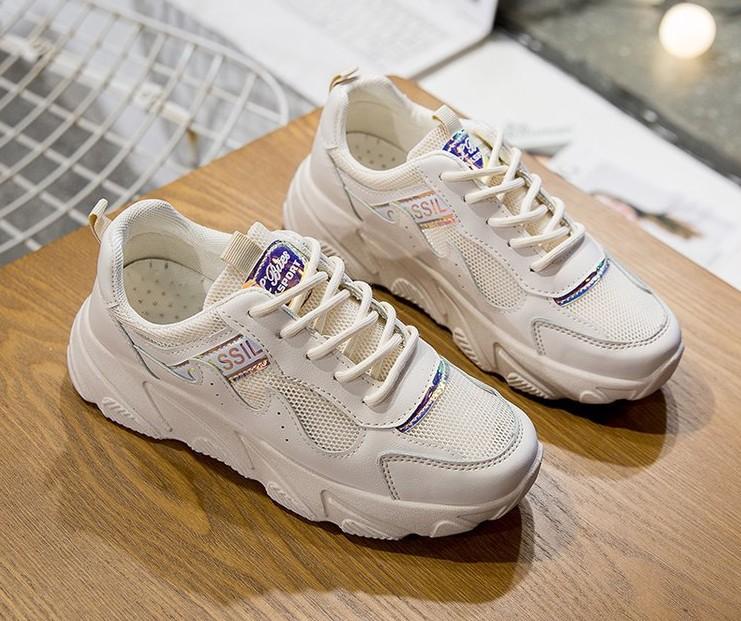 Новые кроссовки женские сетчатые на шнуровке однотонные плоские на платформе из тонкой эластичной ткани трикотажные весенние танкетки для женщин Basket Femme452 4 бежевый
Новые кроссовки женские сетчатые на шнуровке однотонные плоские на платформе из тонкой эластичной ткани трикотажные весенние танкетки для женщин Basket Femme452 4 бежевый