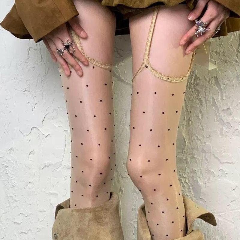 Ultra Thin Gloss Suspender Socks Women Lace Sexy Retro Dot Stockings Black Transparent Four Sided Hollow Pearl Light Stockings One Size
Ultra Thin Gloss Suspender Socks Women Lace Sexy Retro Dot Stockings Black Transparent Four Sided Hollow Pearl Light Stockings One Size