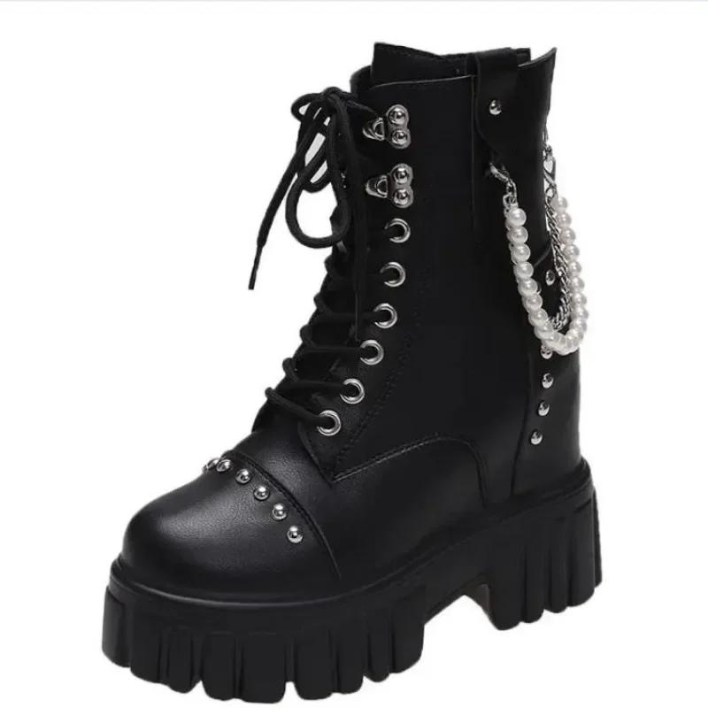 Модная женская обувь на высокой платформе, мотоциклетные ботинки, зимние ботинки до середины икры на клиновидном каблуке 10 см, женские массивные кроссовки, осенняя кожаная обувь для женщин 39 чёрный
Модная женская обувь на высокой платформе, мотоциклетные ботинки, зимние ботинки до середины икры на клиновидном каблуке 10 см, женские массивные кроссовки, осенняя кожаная обувь для женщин 39 чёрный