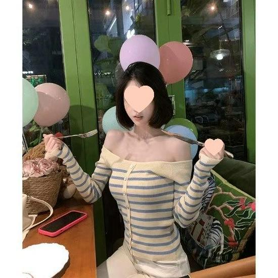 Жіночий трикотажний топ у корейському стилі з відкритими плечима в смужку - приталений, з довгими рукавами, шикарна мода весна/осінь One Size
Жіночий трикотажний топ у корейському стилі з відкритими плечима в смужку - приталений, з довгими рукавами, шикарна мода весна/осінь One Size