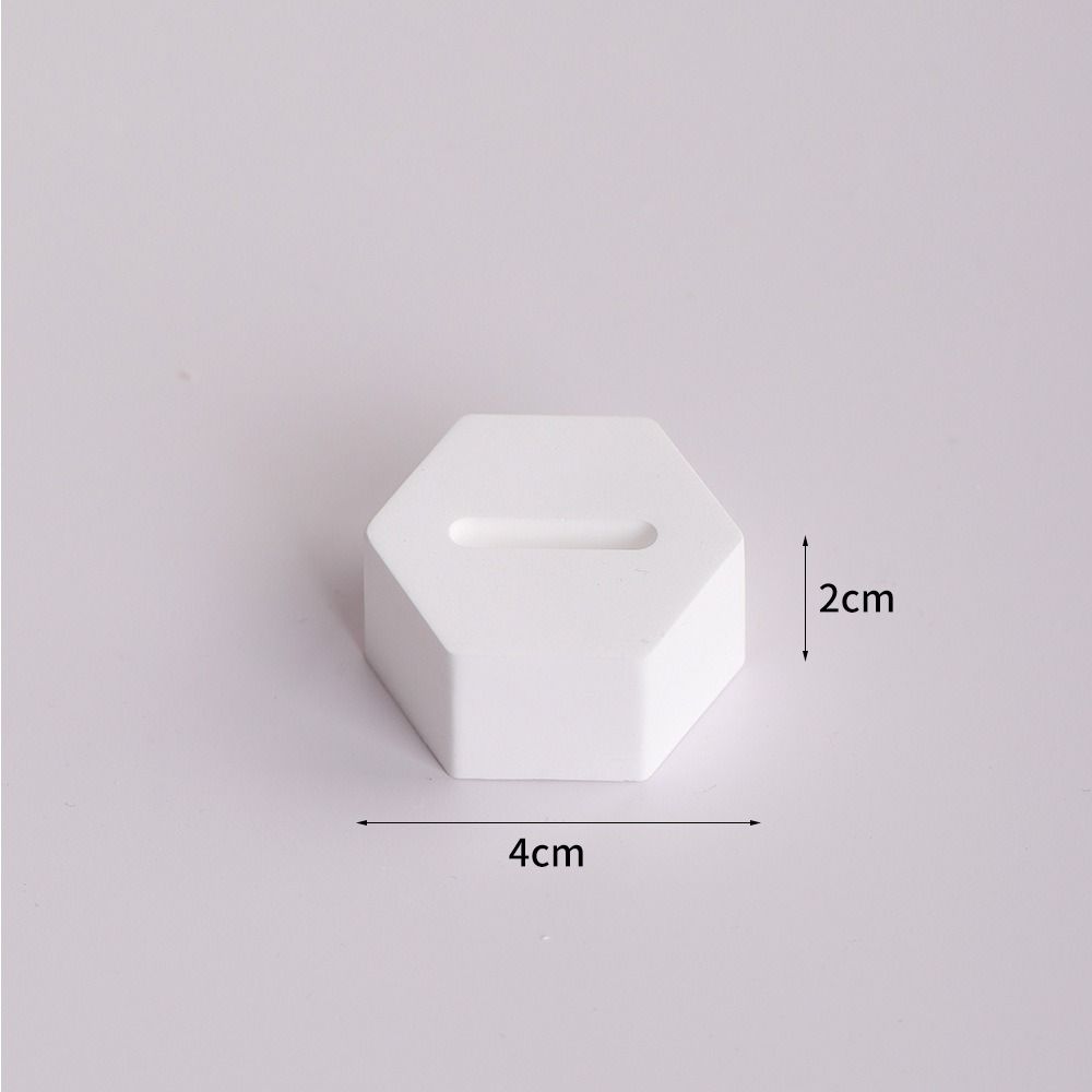 New White Gypsum Jewelry Ring Display Rack Lightweight Creative Display Box Storage Case Photography Props
New White Gypsum Jewelry Ring Display Rack Lightweight Creative Display Box Storage Case Photography Props