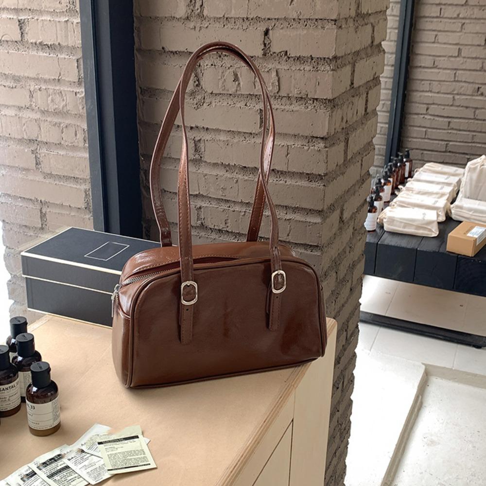 Large Capacity Underarm Bag PU Leather Shoulder Bag Trendy Female Handbag Outdoor коричневый
Large Capacity Underarm Bag PU Leather Shoulder Bag Trendy Female Handbag Outdoor коричневый