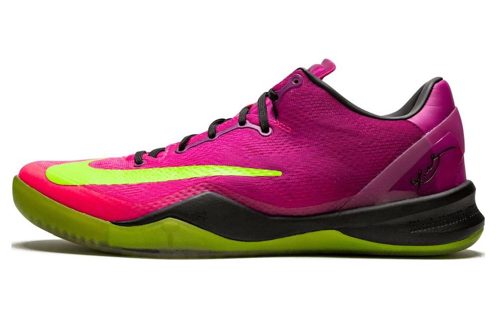 Nike Kobe 8 System Mambacurial 615315-500 42.5
Nike Kobe 8 System Mambacurial 615315-500 42.5