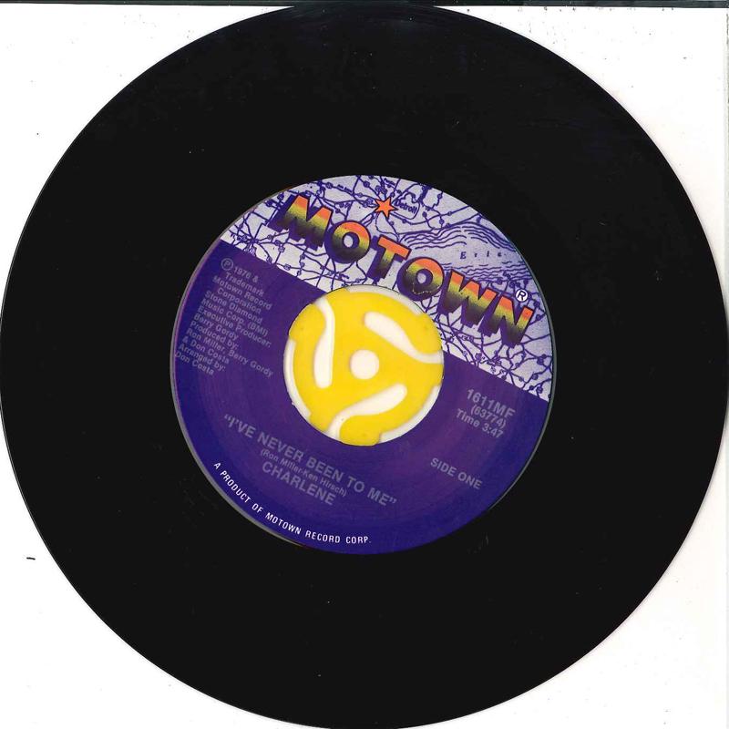 7inch Record CHARLENE - I ve Never Been To Me / Somewhere I 1611MF MOTOWN 1976 US Pop Used
7inch Record CHARLENE - I ve Never Been To Me / Somewhere I 1611MF MOTOWN 1976 US Pop Used