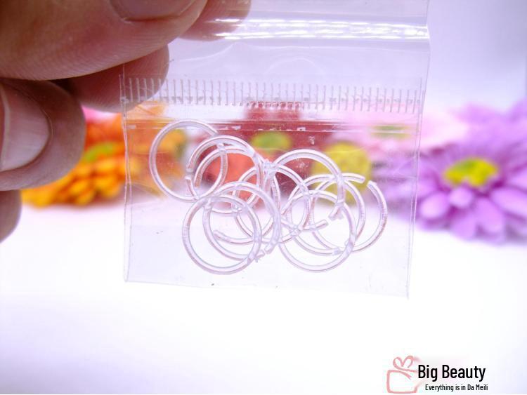 Стерильные пластиковые серьги-пусеты - Круглые белые и черные
Стерильные пластиковые серьги-пусеты - Круглые белые и черные