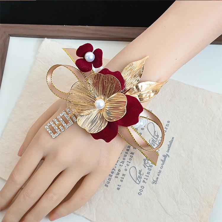 Pearl Rose Bracelet Flowers, Elegant Bridal Wrist Flower for Wedding Party, Delicate Bride Bridesmaid Hand Jewelry
Pearl Rose Bracelet Flowers, Elegant Bridal Wrist Flower for Wedding Party, Delicate Bride Bridesmaid Hand Jewelry