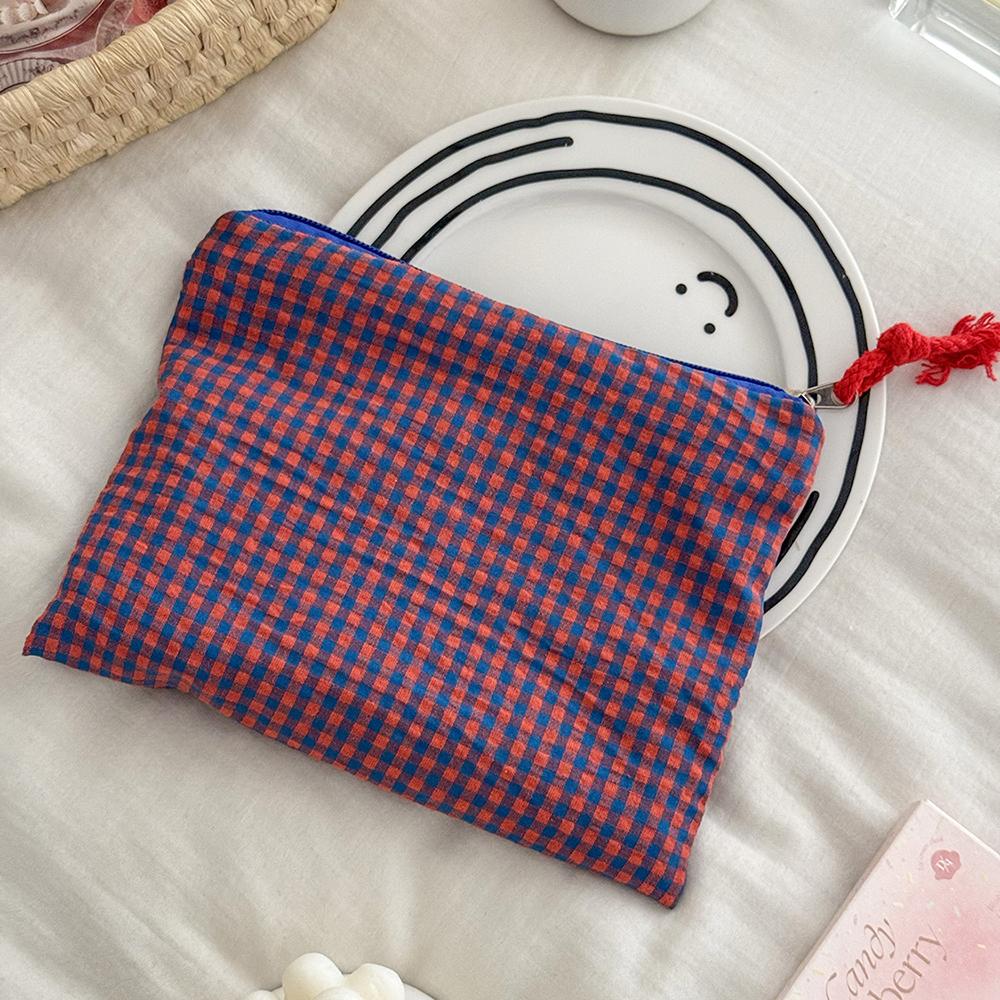 Fashion Simple Mesh Women Cosmetic Handbag Pouch Large Capacity Travel Organizer Makeup Bag Mini Lipsticks Make Up Storage Bag червоний
Fashion Simple Mesh Women Cosmetic Handbag Pouch Large Capacity Travel Organizer Makeup Bag Mini Lipsticks Make Up Storage Bag червоний