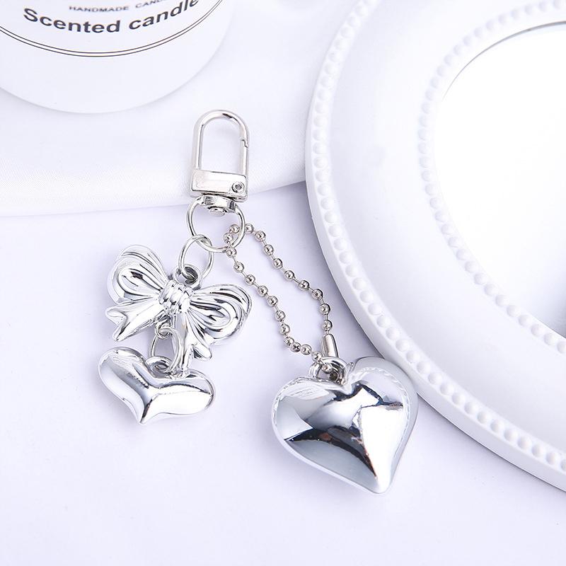 Уникальный изысканный брелок в форме сердца для женщин и девочек, милые аксессуары для украшения телефона, чехол для наушников, подвеска, подарки
Уникальный изысканный брелок в форме сердца для женщин и девочек, милые аксессуары для украшения телефона, чехол для наушников, подвеска, подарки