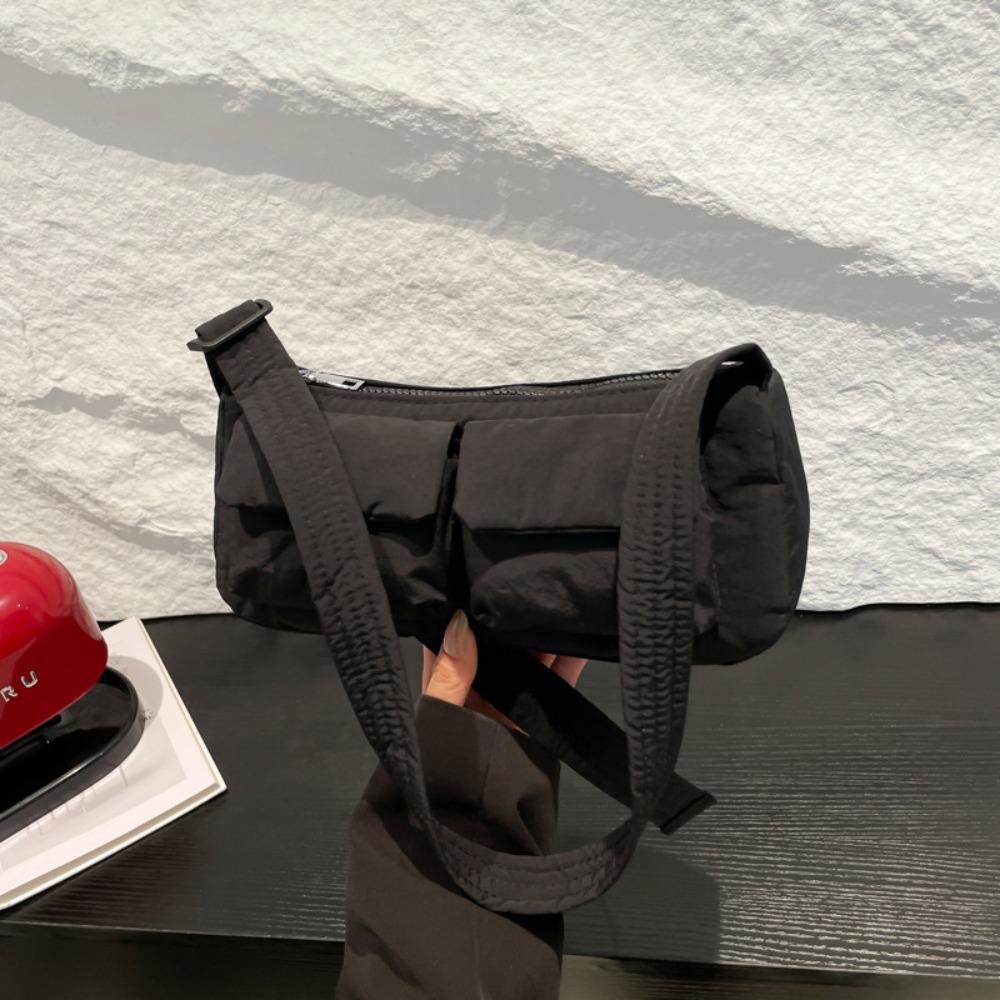 Lightweight Single Shoulder Bag Solid Color Messenger Bag Fahsion Cross Body Bag Teenagers чорний
Lightweight Single Shoulder Bag Solid Color Messenger Bag Fahsion Cross Body Bag Teenagers чорний