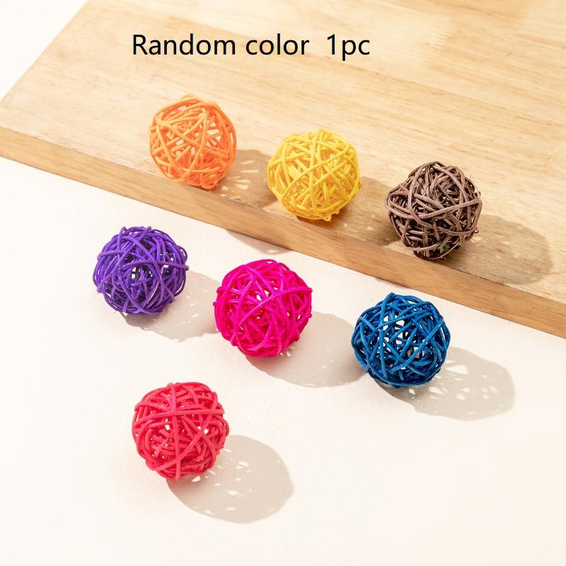 Random Color Woven Rattan Ball Pet Toy - Natural Vine Ball for Cats and Small Dogs
Random Color Woven Rattan Ball Pet Toy - Natural Vine Ball for Cats and Small Dogs