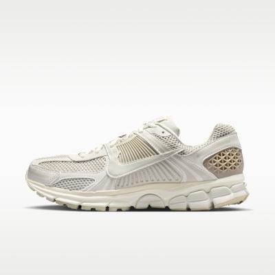 Nike Zoom Vomero 5 Phantom 41
Nike Zoom Vomero 5 Phantom 41
